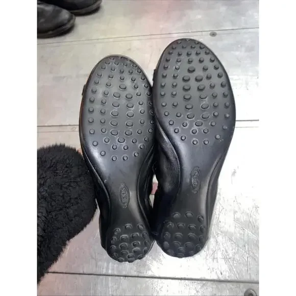 Tods Black & Tan Two Tone Patent Leather Ballet Flats Slip On Size 38.5 Womens - Picture 7 of 9